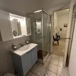 Couette-café Da Amelie - Casa Leonardo A Pochi Minuti Dalla Stazione Porta Susa Di 3*